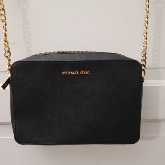 Michael Kors Handbags - Michael Kors - Jet Set Item Crossbody Bag Black
